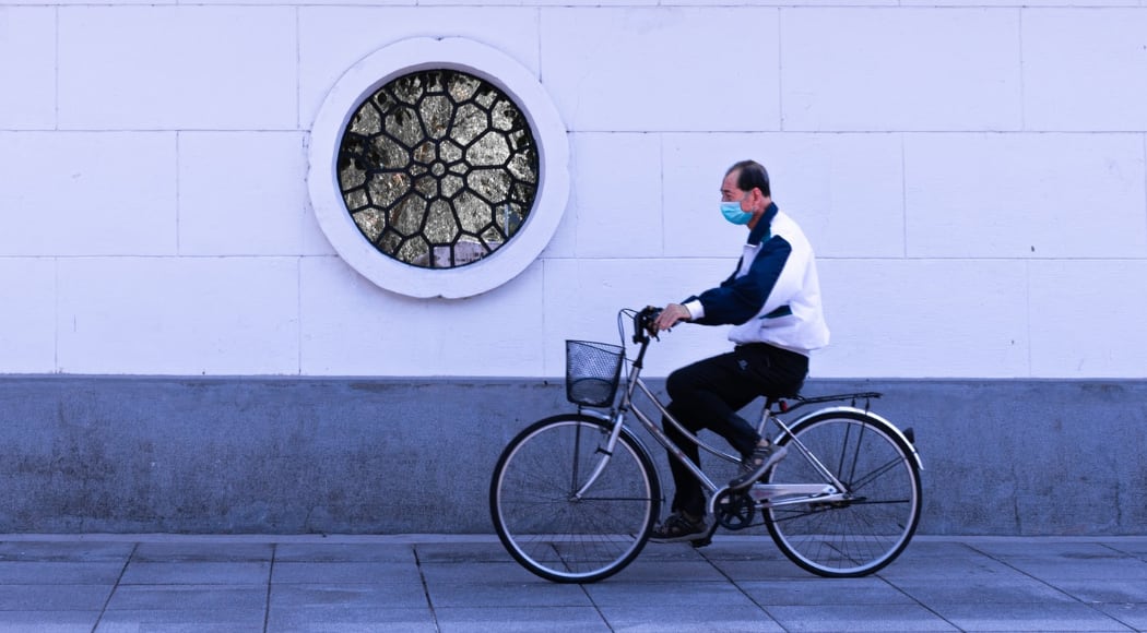 ciclista de postconfinamiento